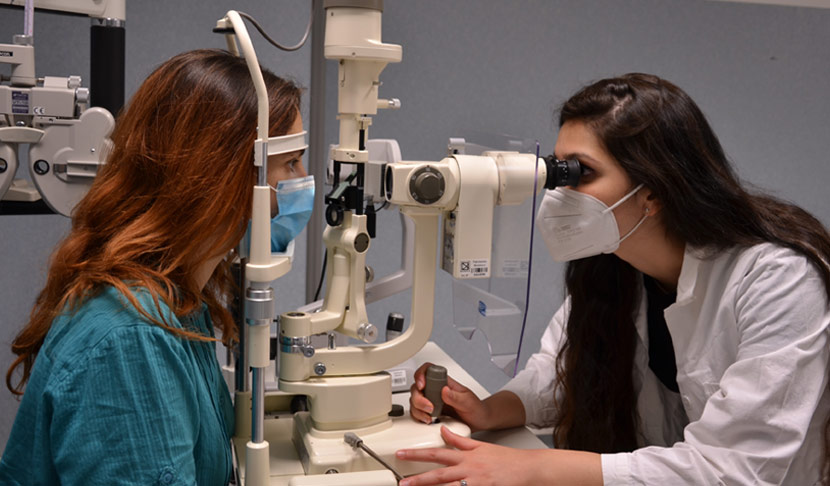 Immagine di una visita nell’ambito del progetto Uniforyoureyes